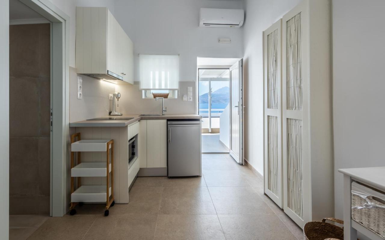 Anemi Suites Adámasz Kültér fotó