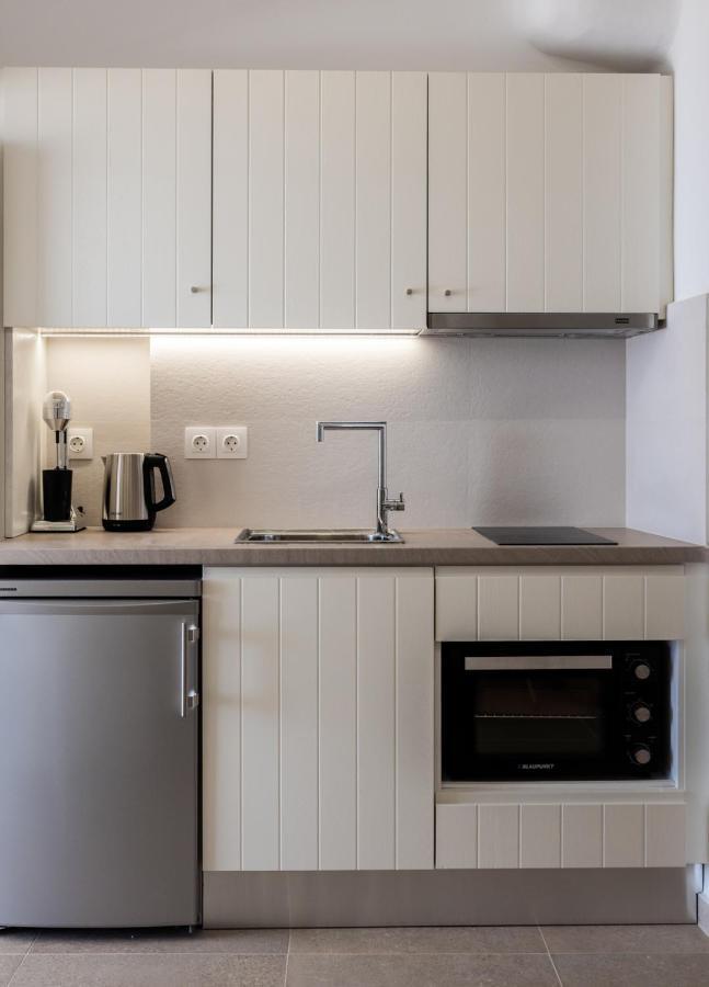 Anemi Suites Adámasz Kültér fotó
