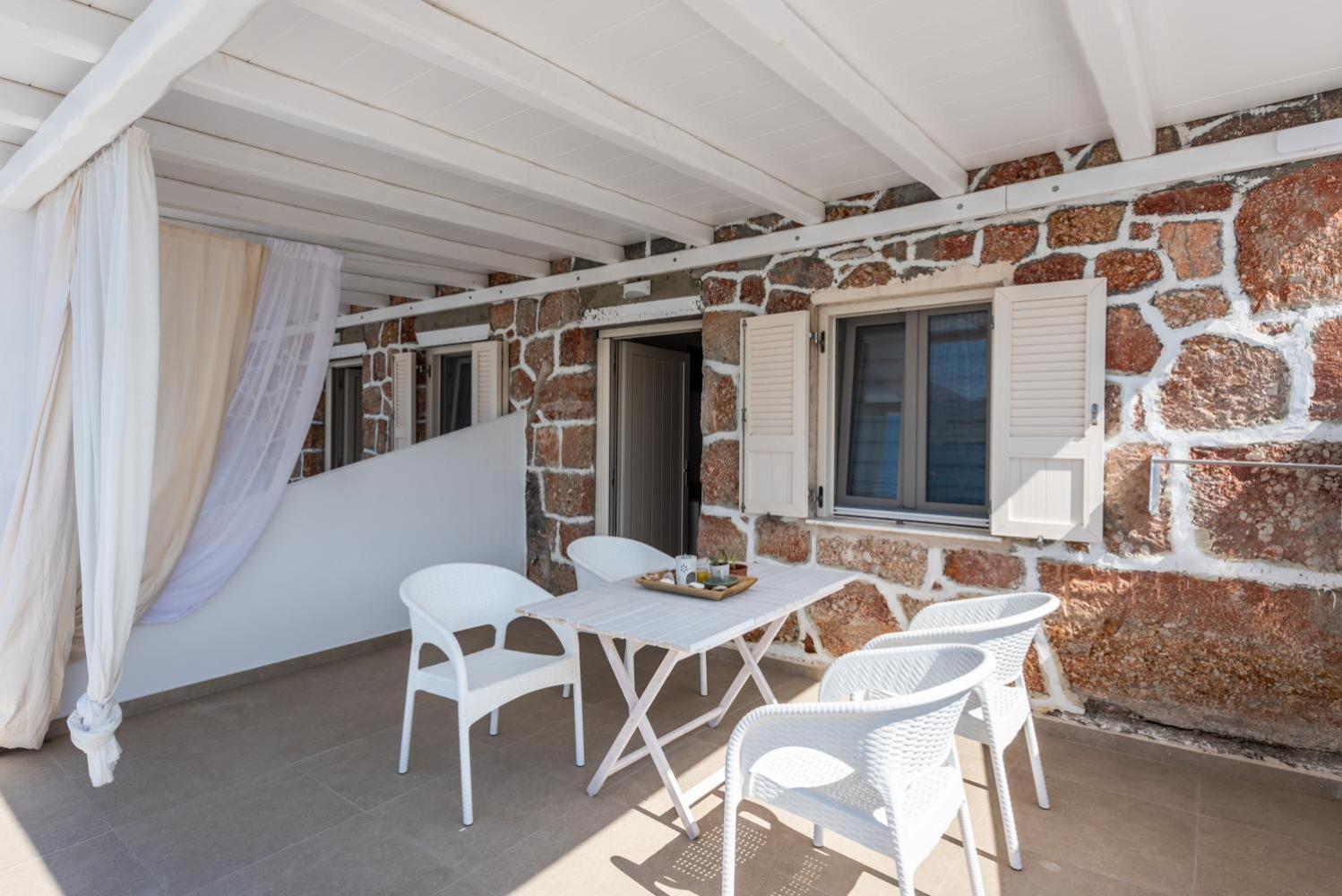 Anemi Suites Adámasz Szoba fotó