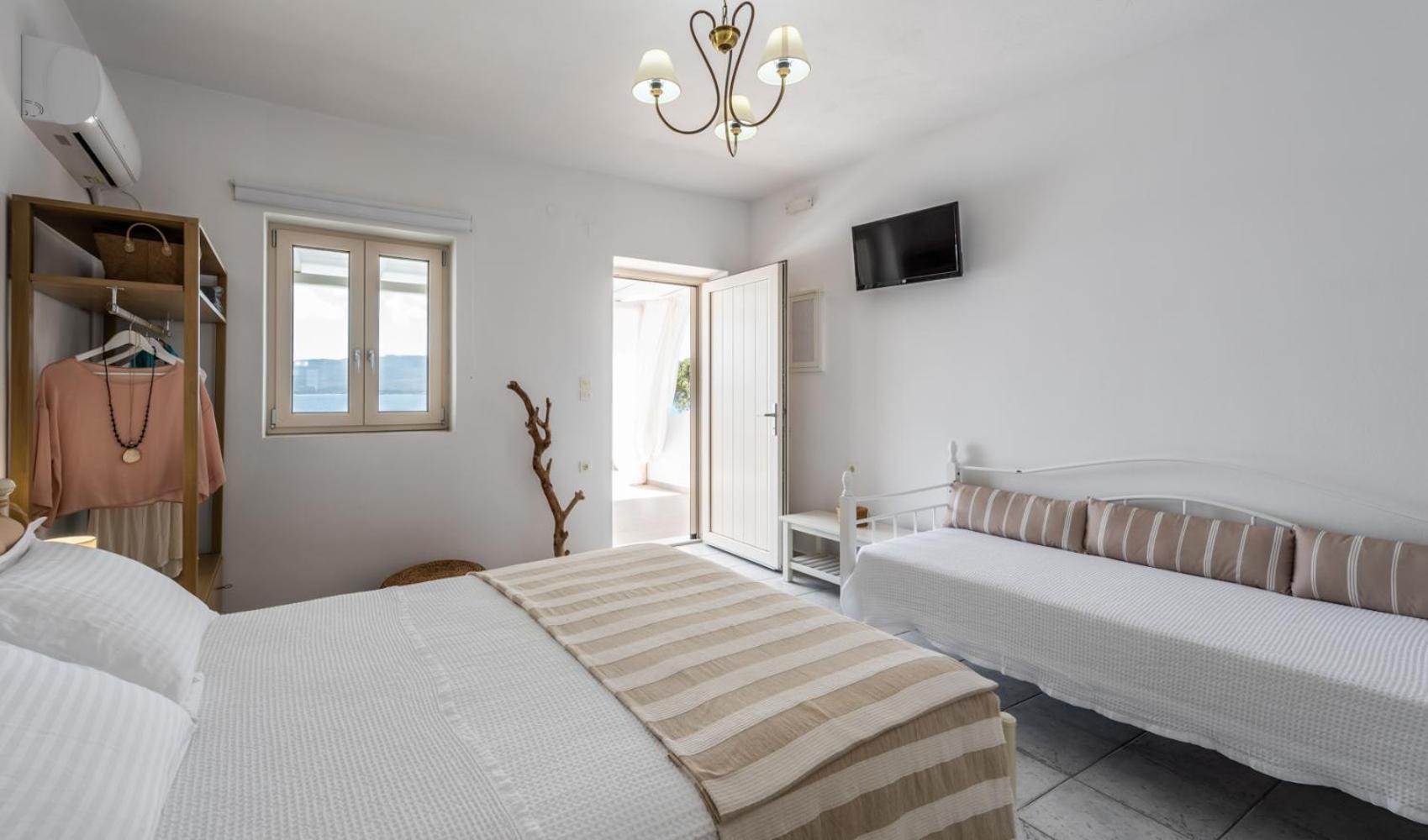 Anemi Suites Adámasz Szoba fotó